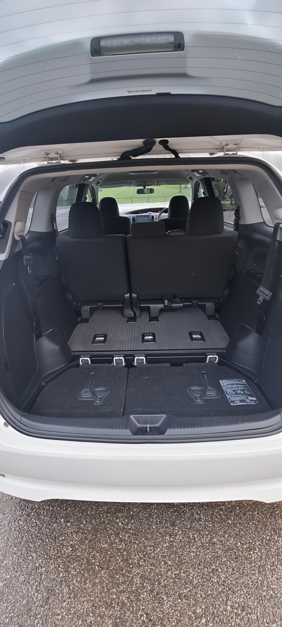 Used Toyota Estima 2013 for sale - 78185201: Photo 14