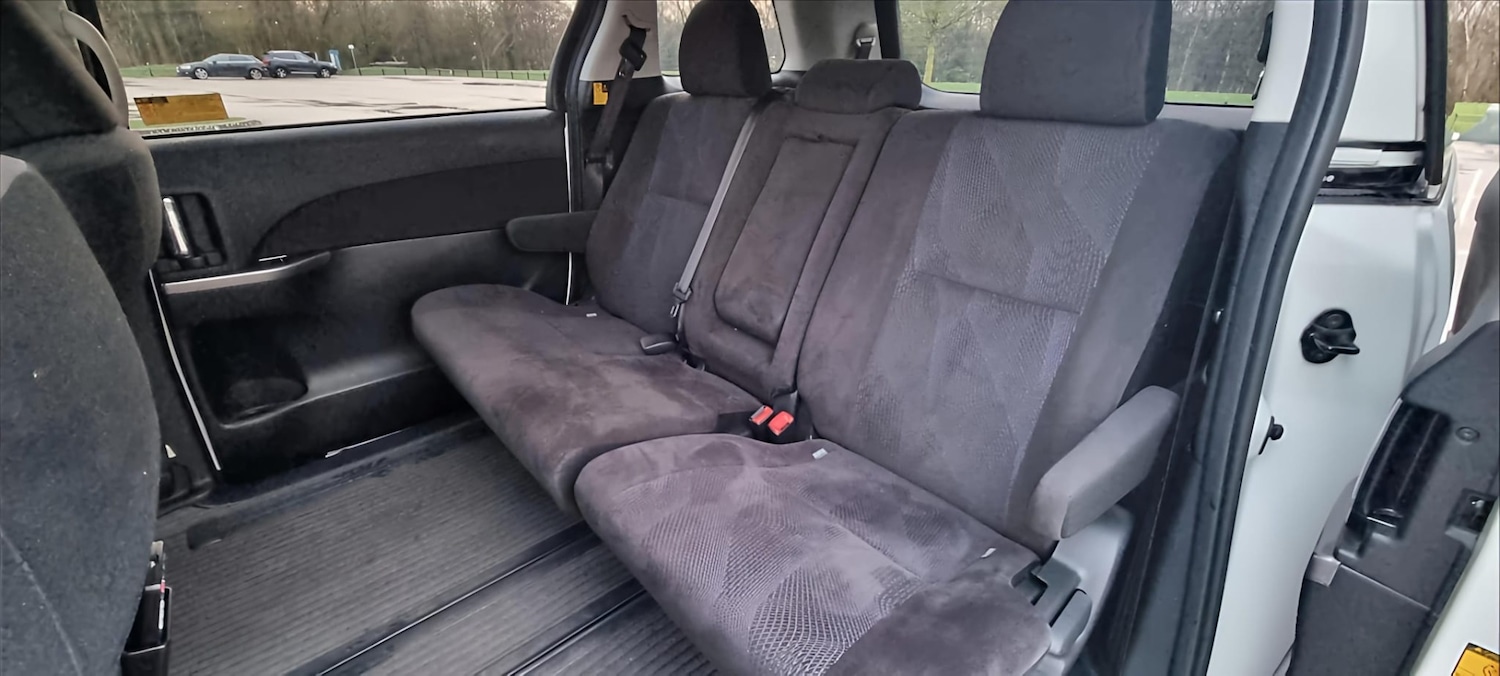 Used Toyota Estima 2013 for sale - 78185201: Photo 16