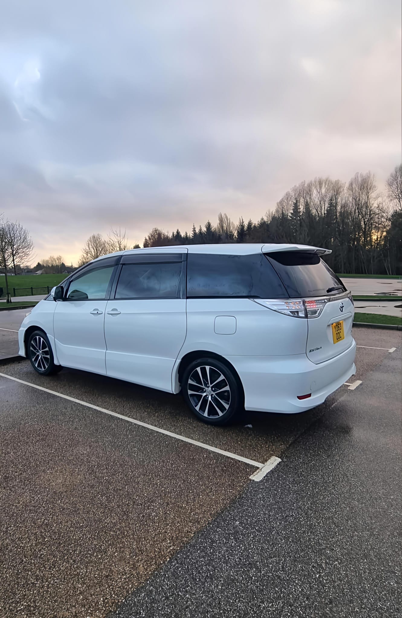 Used Toyota Estima 2013 for sale - 78185201: Photo 3