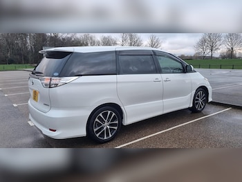 Used Toyota Estima 2013 for sale - 78185201: Photo