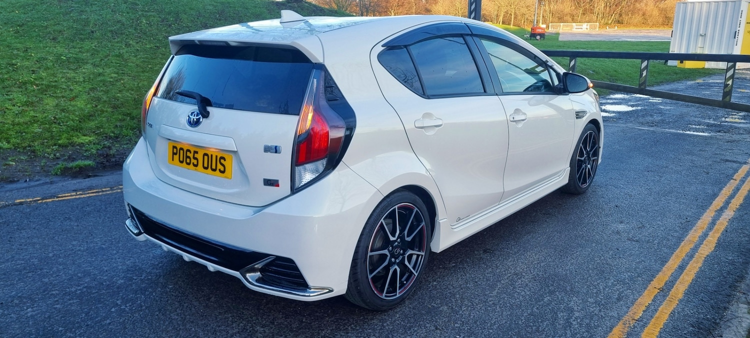 Used Toyota Aqua 2015 for sale - 78078198: Photo 2