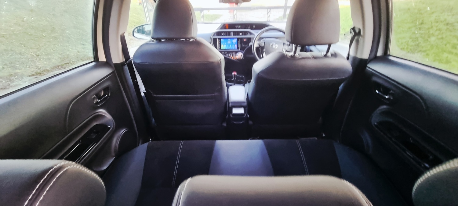 Used Toyota Aqua 2015 for sale - 78078198: Photo 20