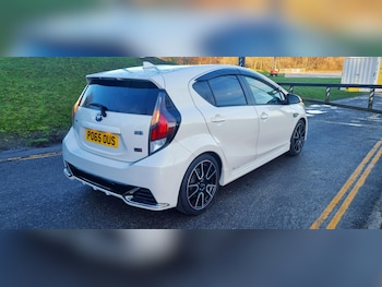 Used Toyota Aqua undefined for sale - 78078198: Photo