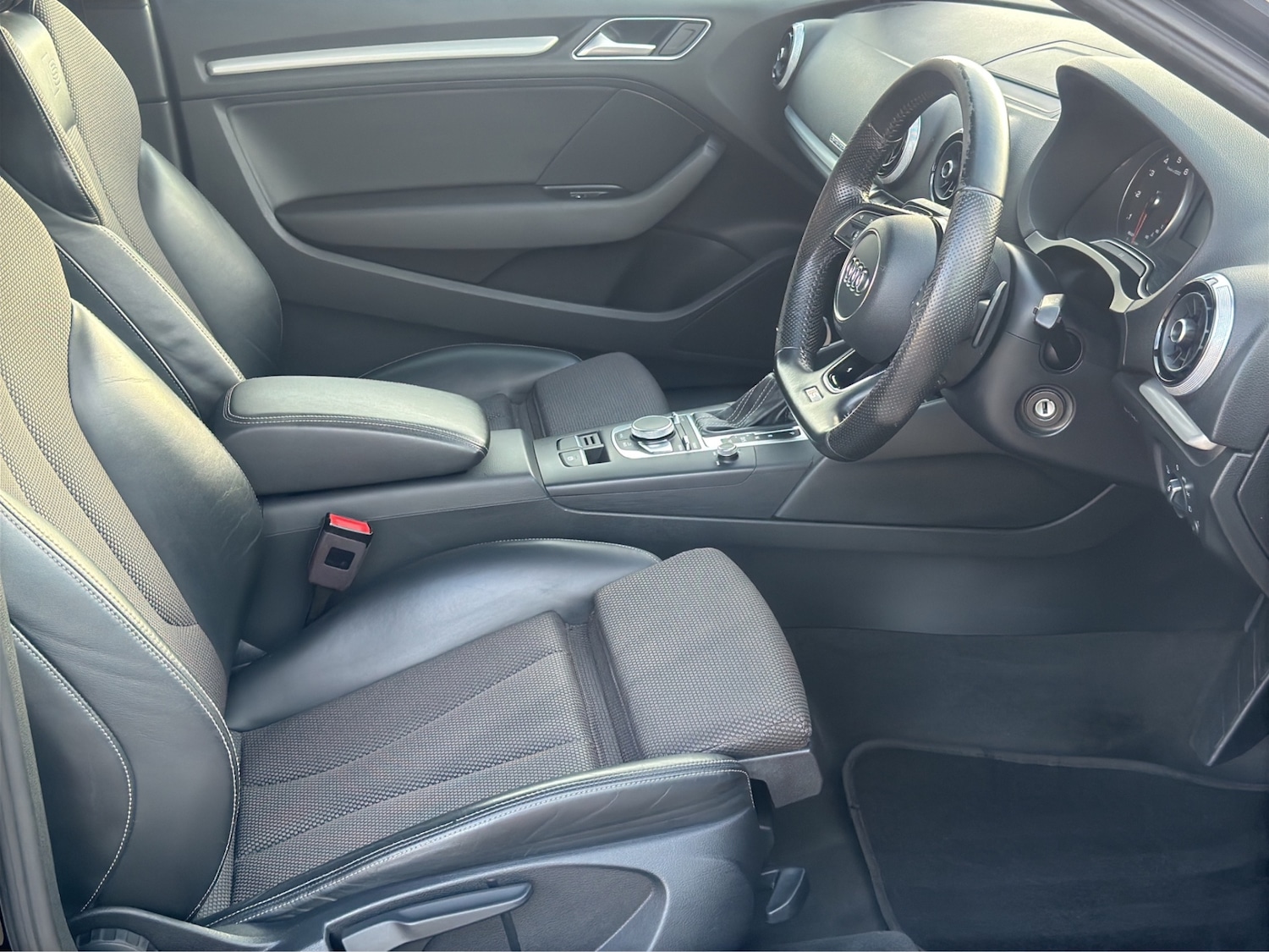 Used Audi A3 2017 for sale - 76491872: Photo 12