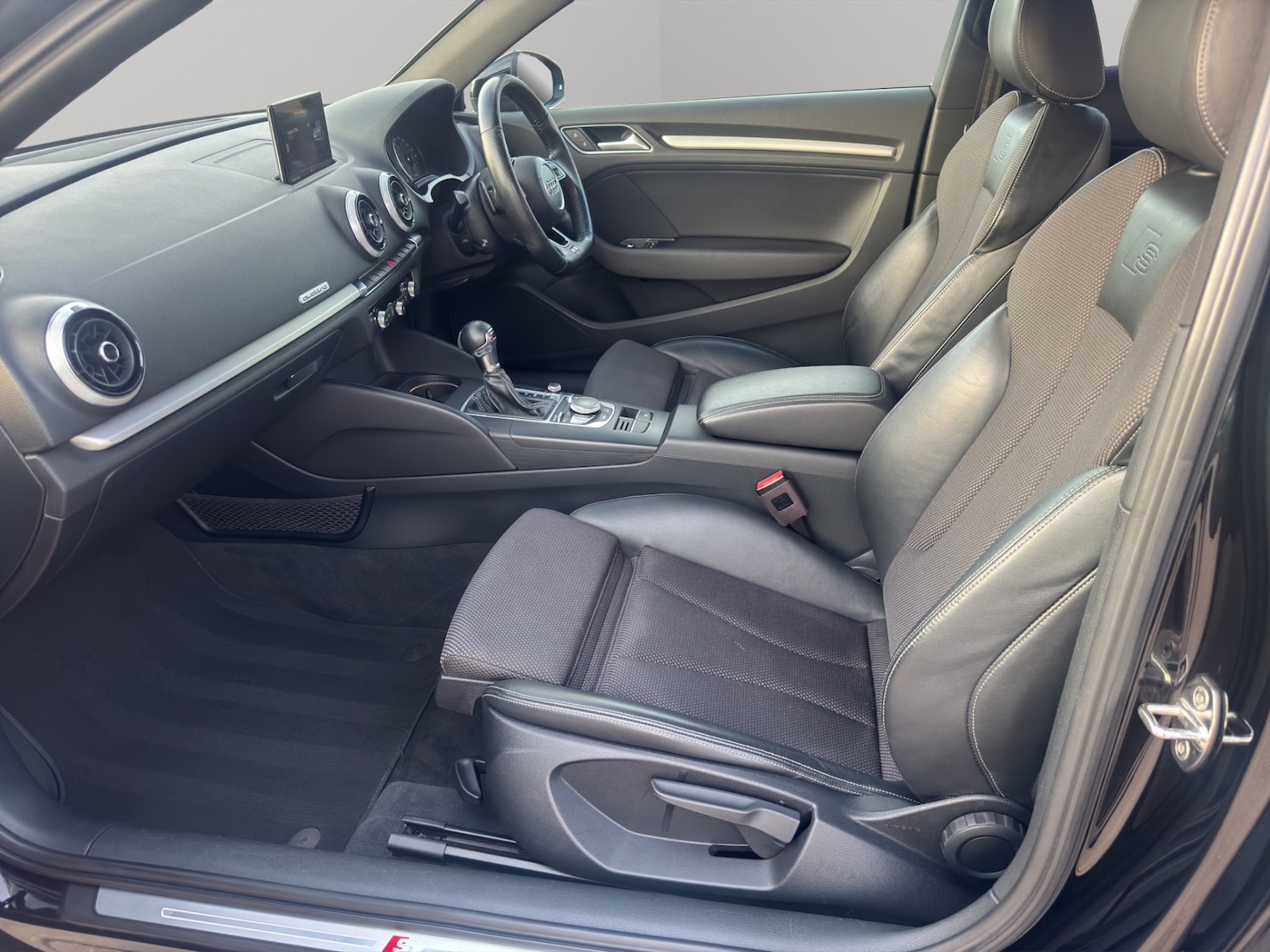 Used Audi A3 2017 for sale - 76491872: Photo 16