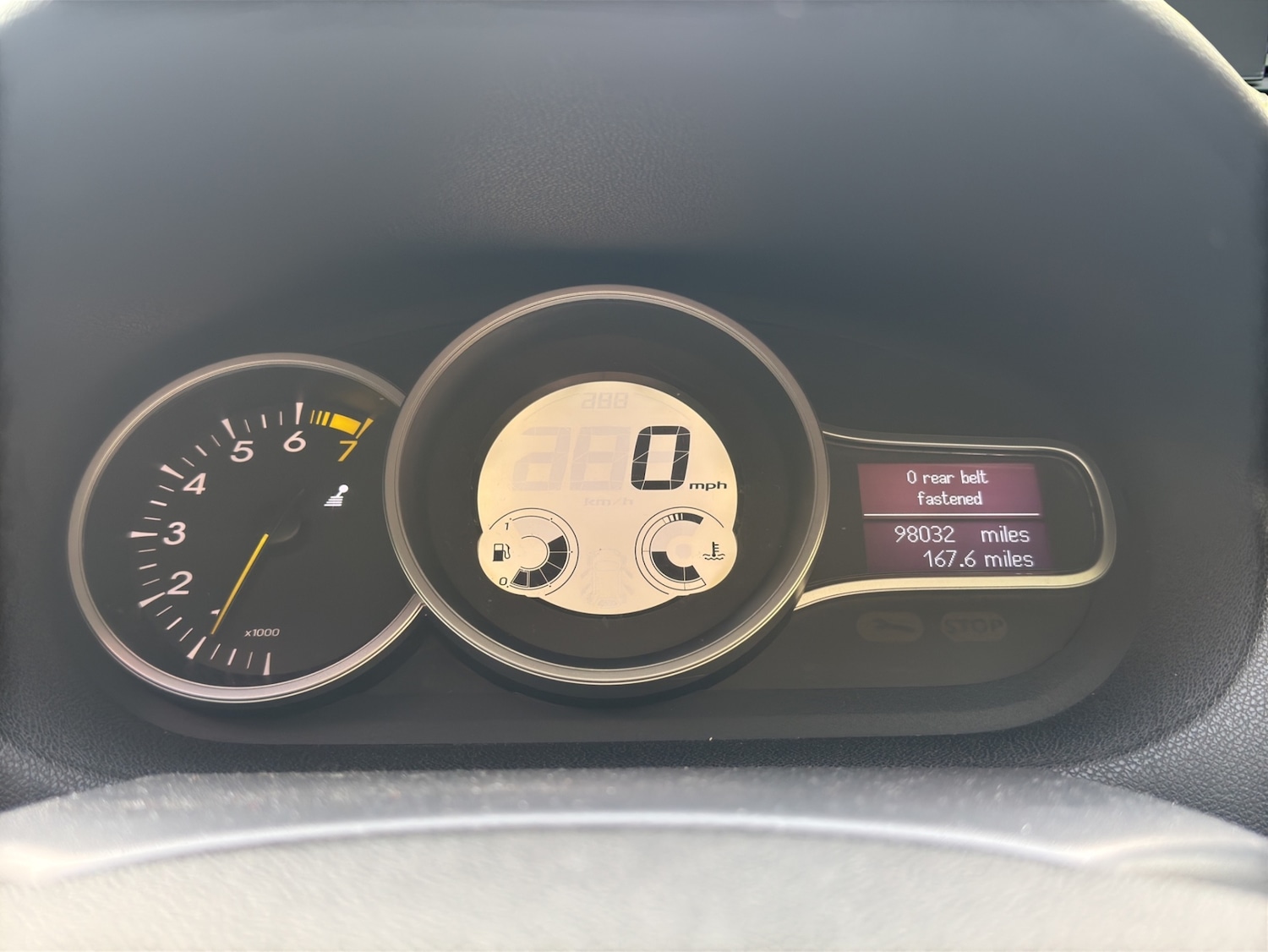 Used Renault Megane 2010 for sale - 76527444: Photo 17