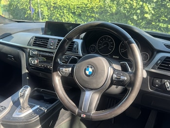 Used BMW 4 Series 2018 for sale - 79451359: Photo