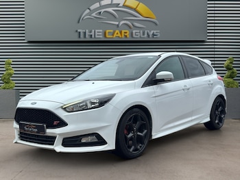 Used Ford Focus 2017 for sale - 77543368: Photo