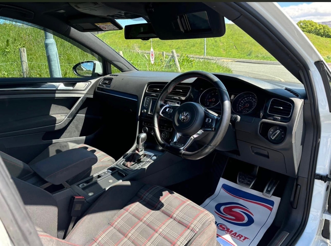 Used Volkswagen Golf 2015 for sale - 77166210: Photo 6