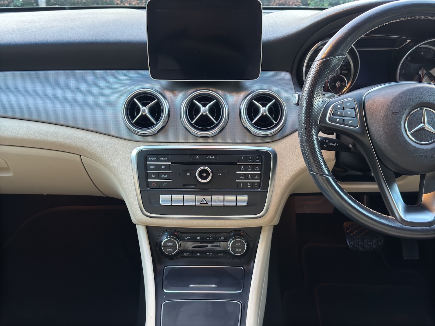 Used Mercedes-Benz GLA 2019 for sale - 76785476: Photo 18