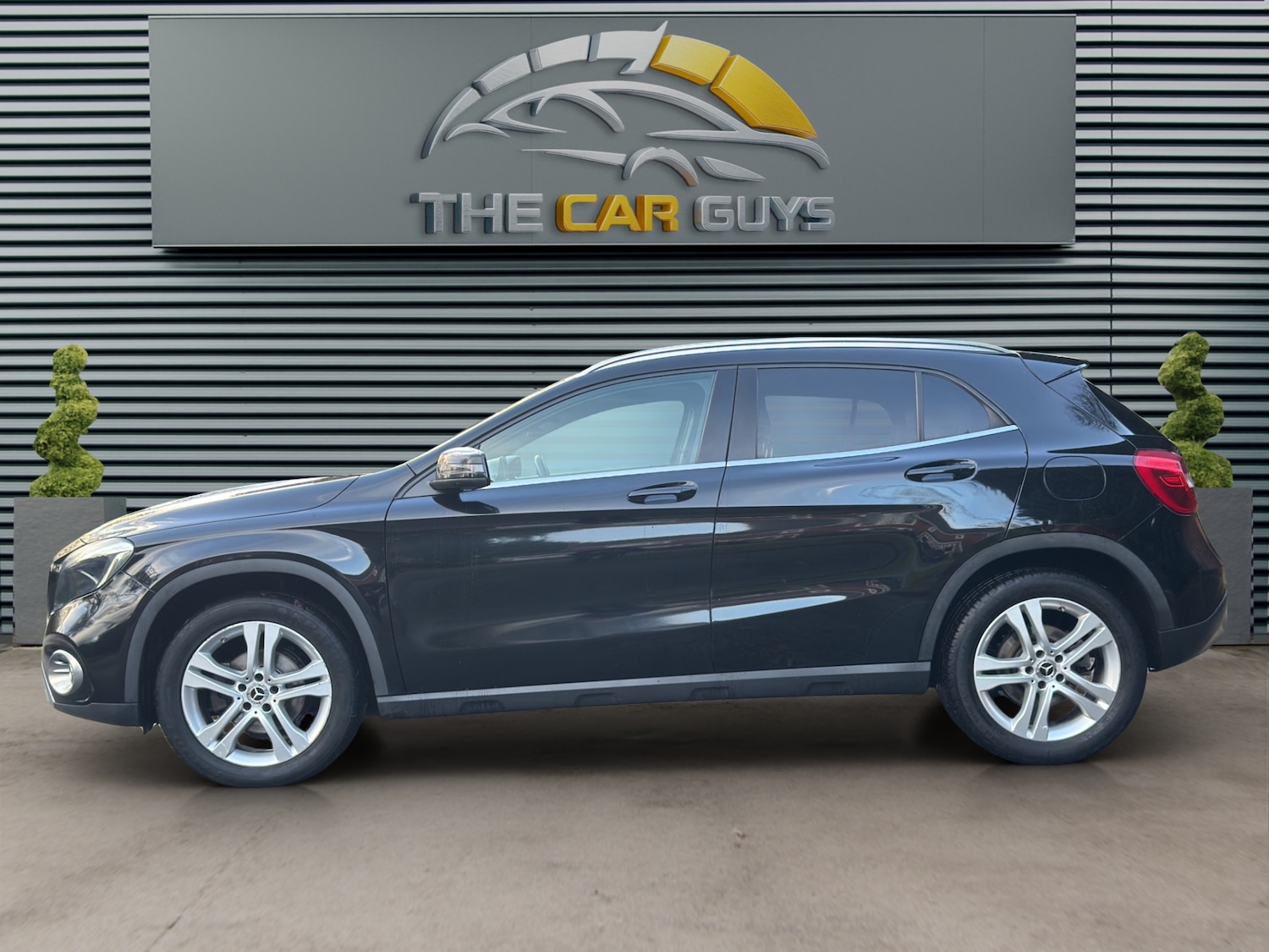 Used Mercedes-Benz GLA 2019 for sale - 76785476: Photo 4