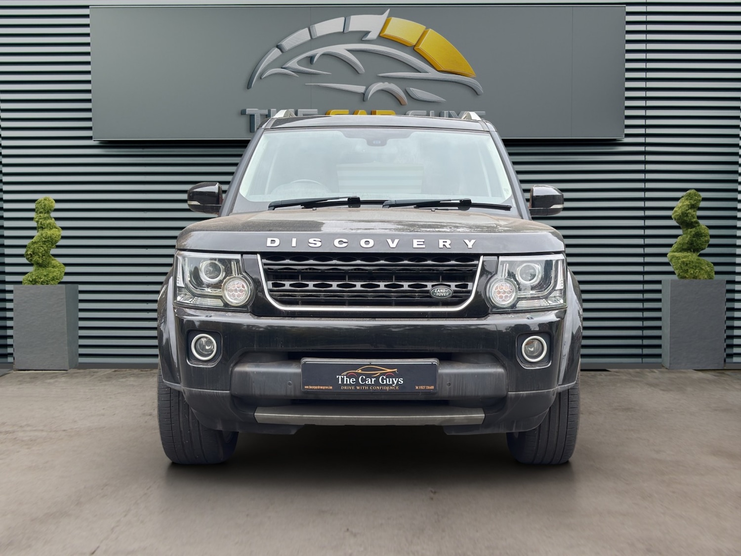 Used Land Rover Discovery 2016 for sale - 77543366: Photo 2