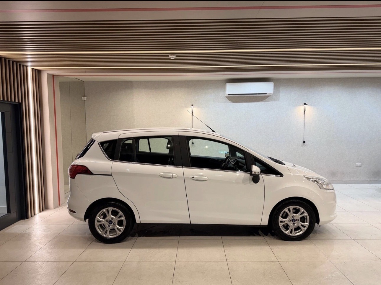 Used Ford B-MAX 2014 for sale - 77543364: Photo 4