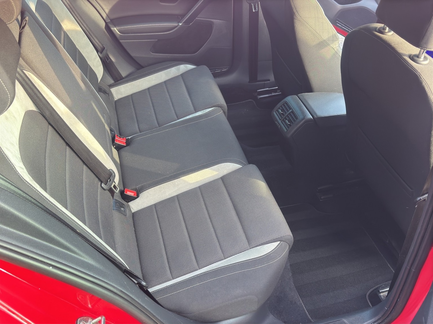 Used Volkswagen Golf 2015 for sale - 77543361: Photo 20