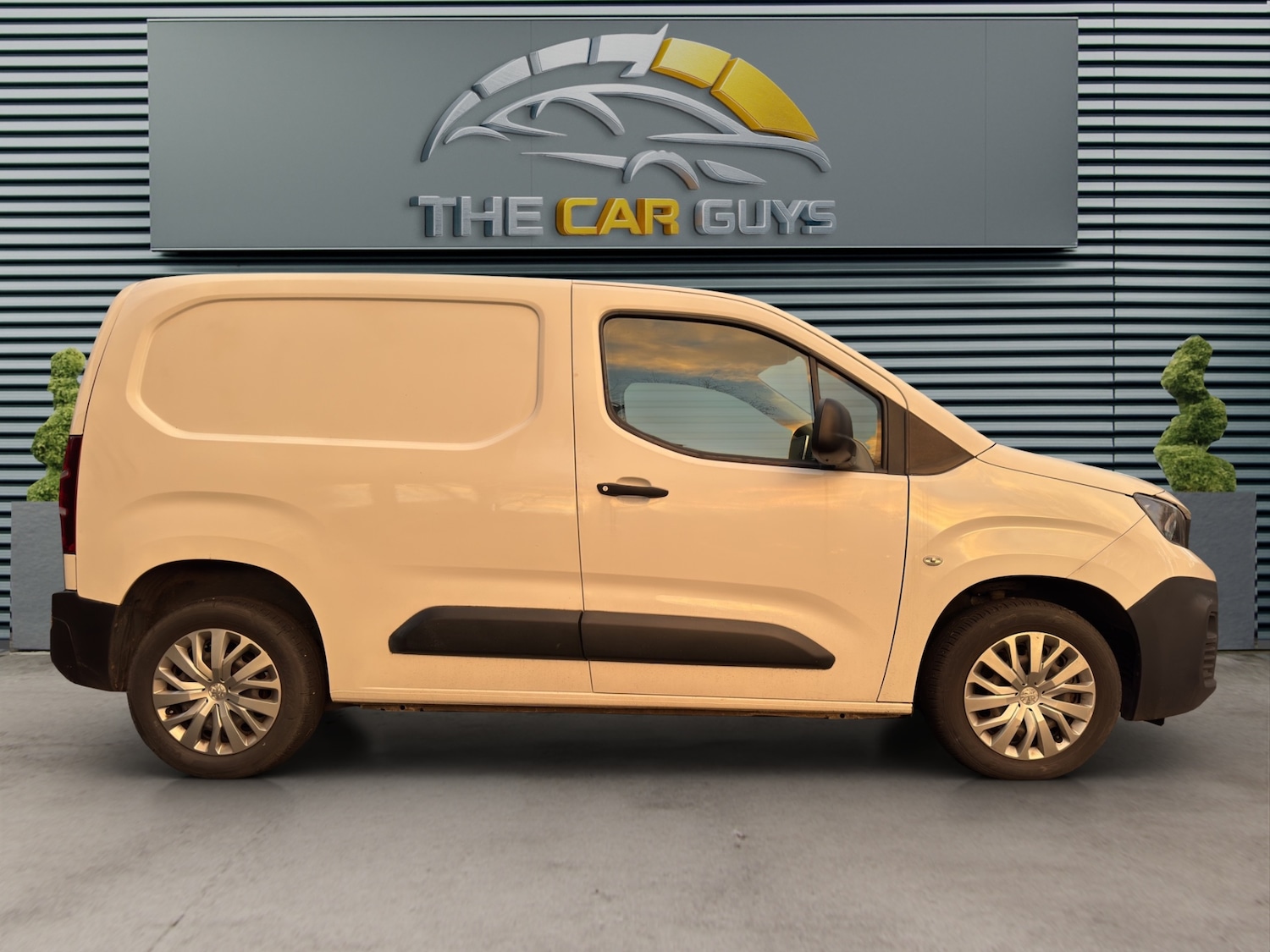 Used Peugeot Partner 2019 for sale - 76618391: Photo 10