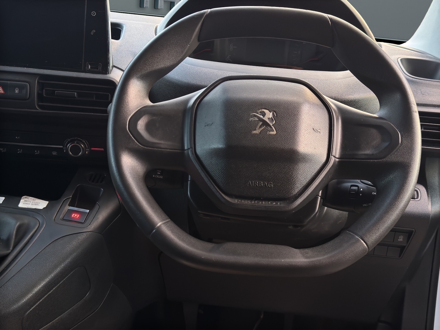 Used Peugeot Partner 2019 for sale - 76618391: Photo 16