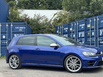 Used Volkswagen Golf 2015 for sale - 76527592: Photo