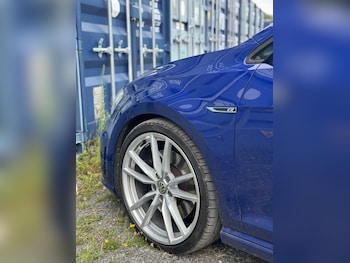 Used Volkswagen Golf 2015 for sale - 76527592: Photo