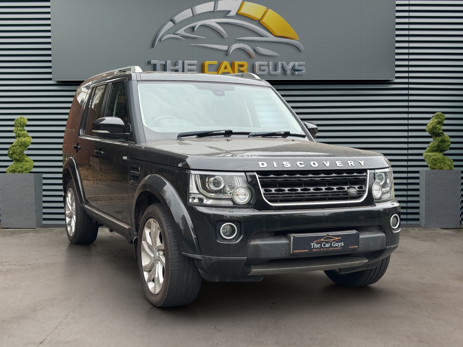 Used Land Rover Discovery 2016 for sale - 76527452: Photo 1
