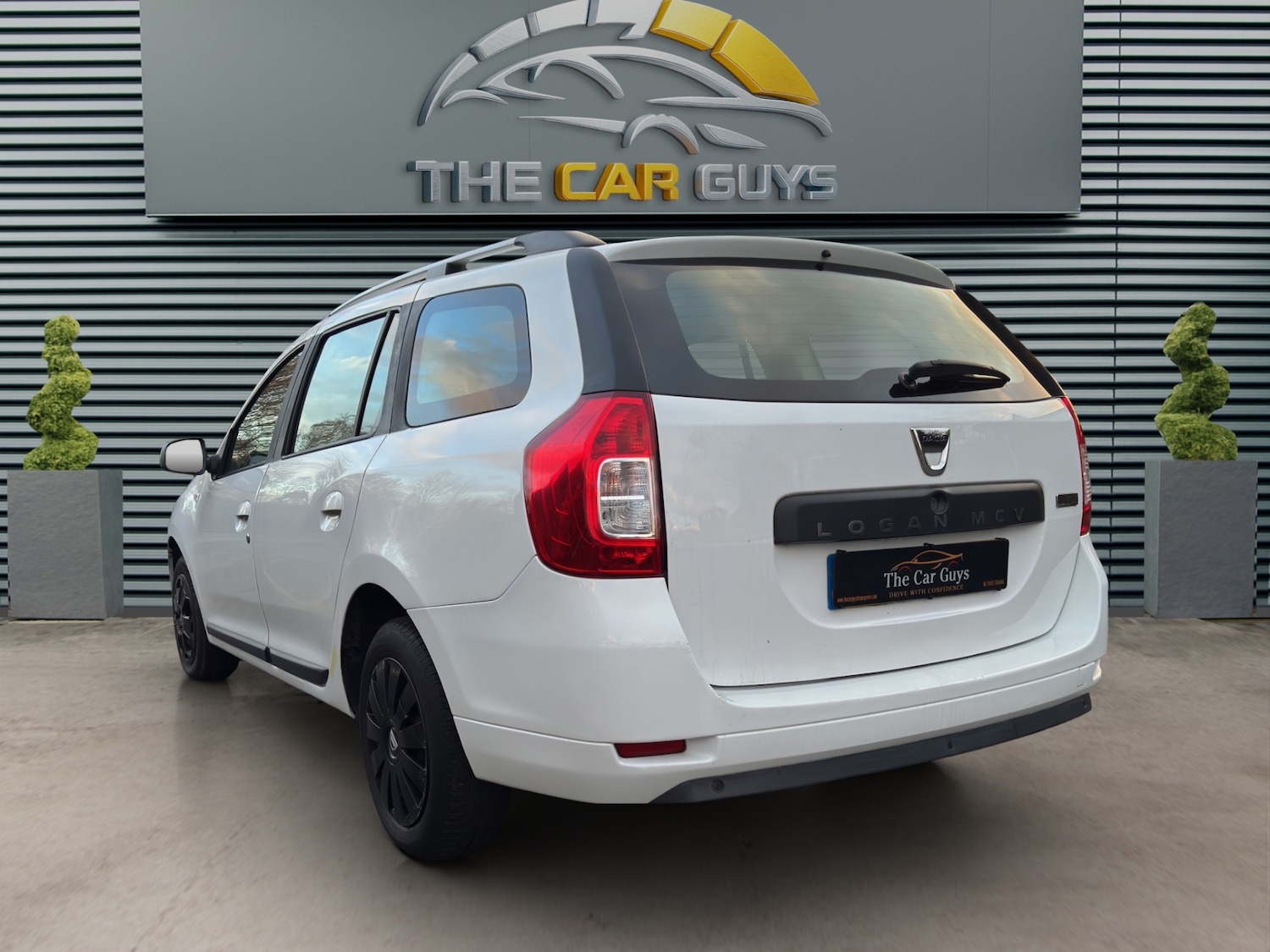 Used Dacia Logan MCV 2017 for sale - 77357493: Photo 4