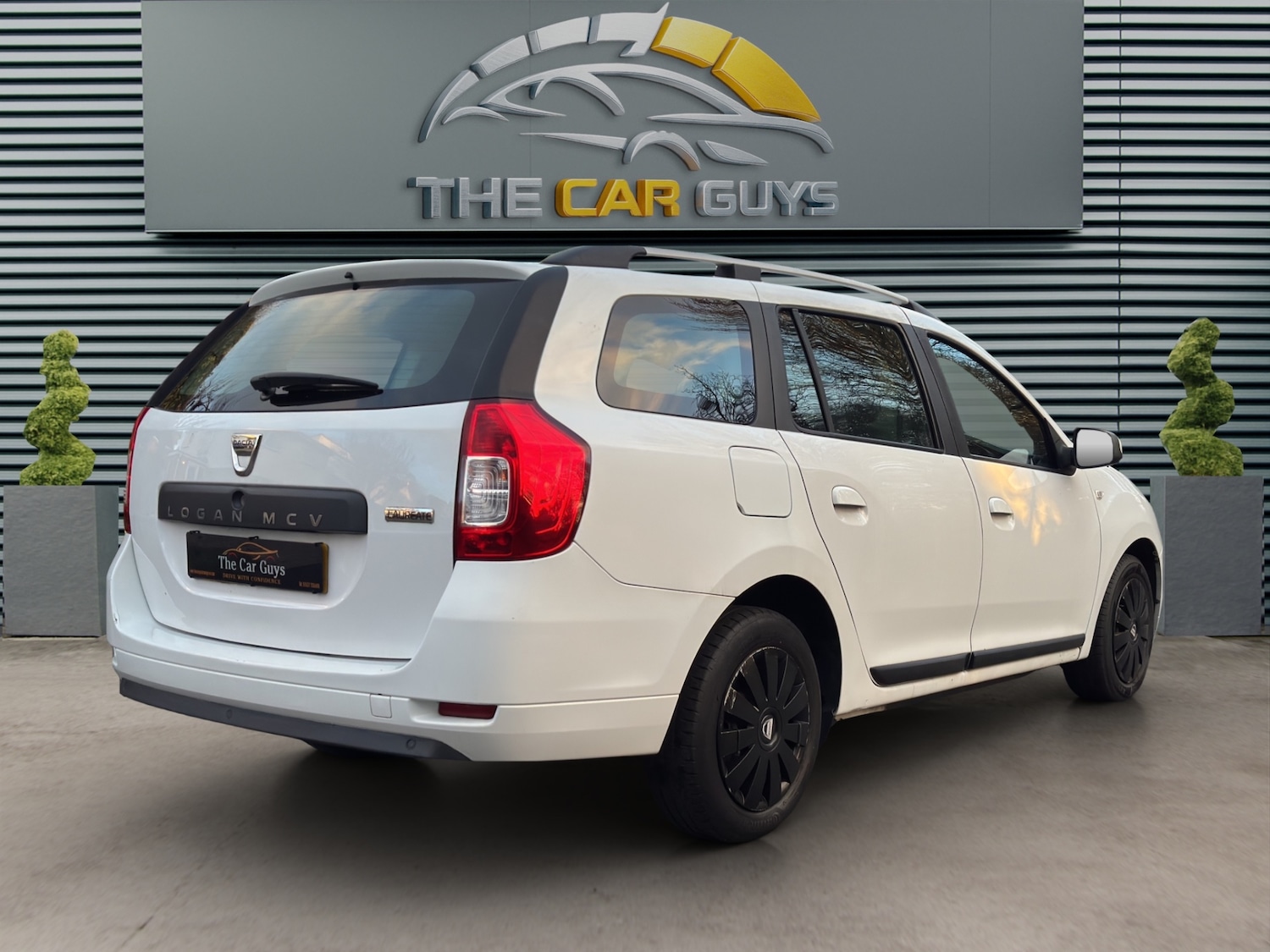 Used Dacia Logan MCV 2017 for sale - 77357493: Photo 6