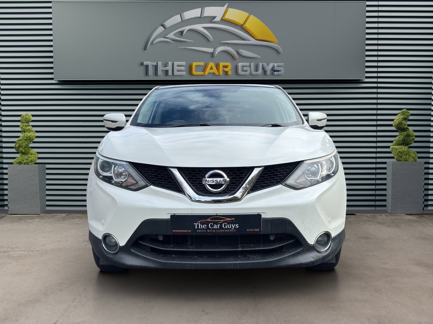 Used Nissan Qashqai 2014 for sale - 76527414: Photo 2
