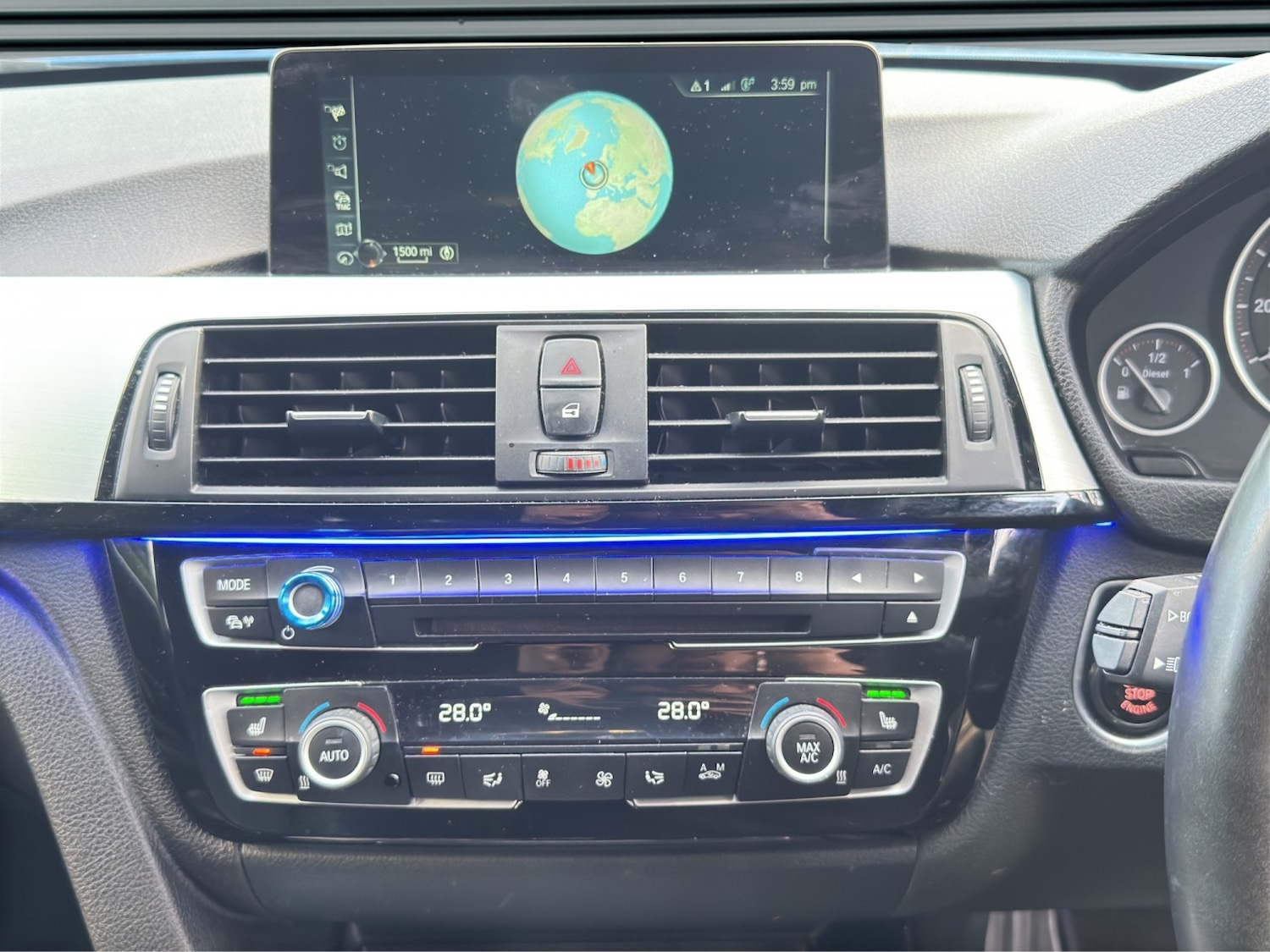 Used BMW 3 Series 2017 for sale - 77543372: Photo 11