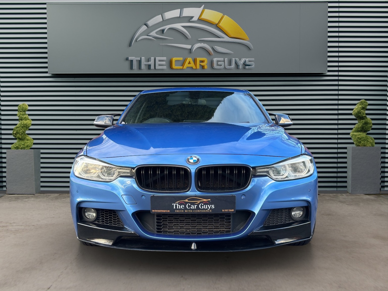 Used BMW 3 Series 2017 for sale - 77543372: Photo 2