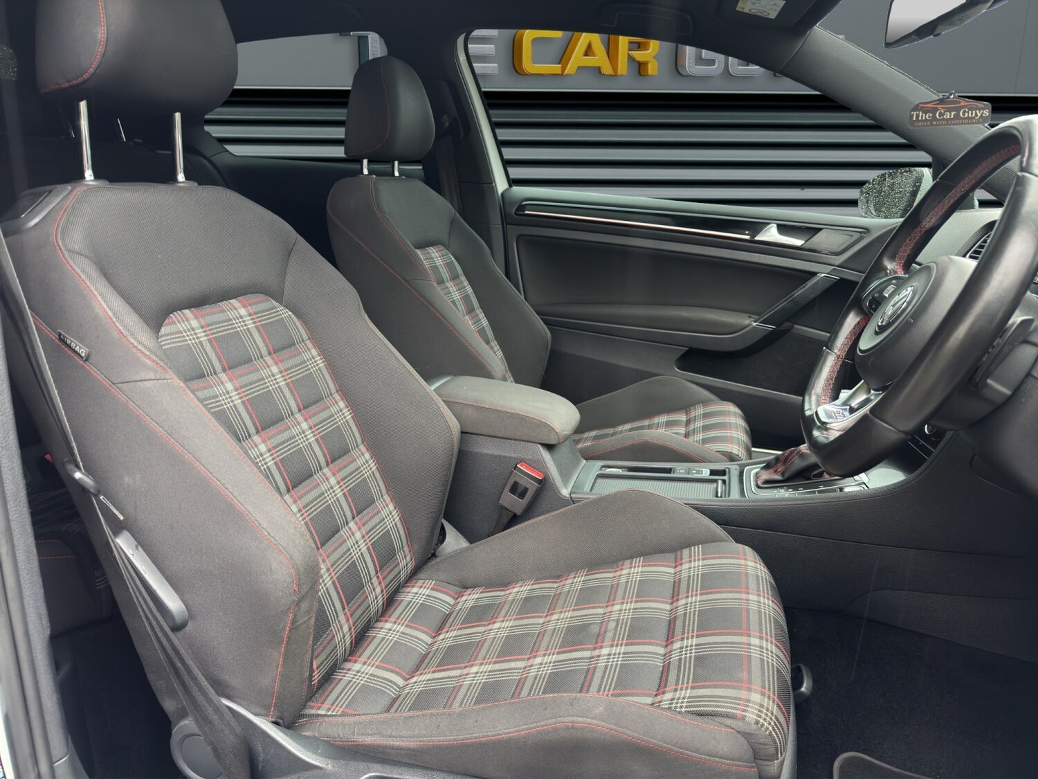 Used Volkswagen Golf 2015 for sale - 77543357: Photo 10