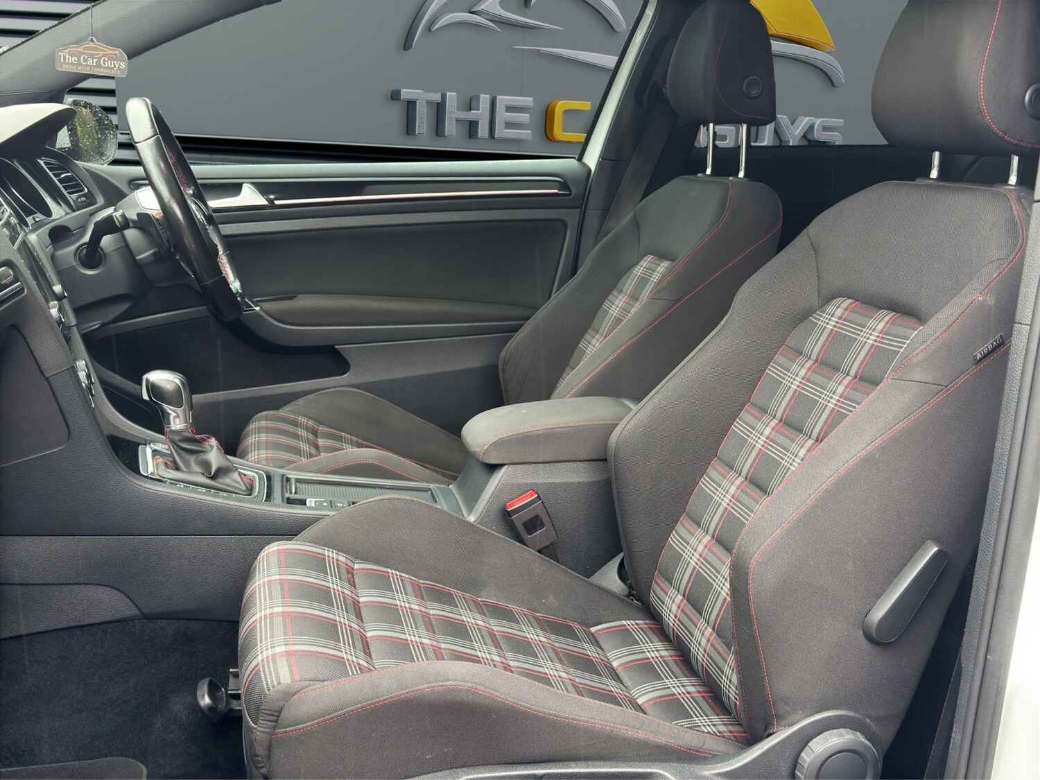 Used Volkswagen Golf 2015 for sale - 77543357: Photo 18