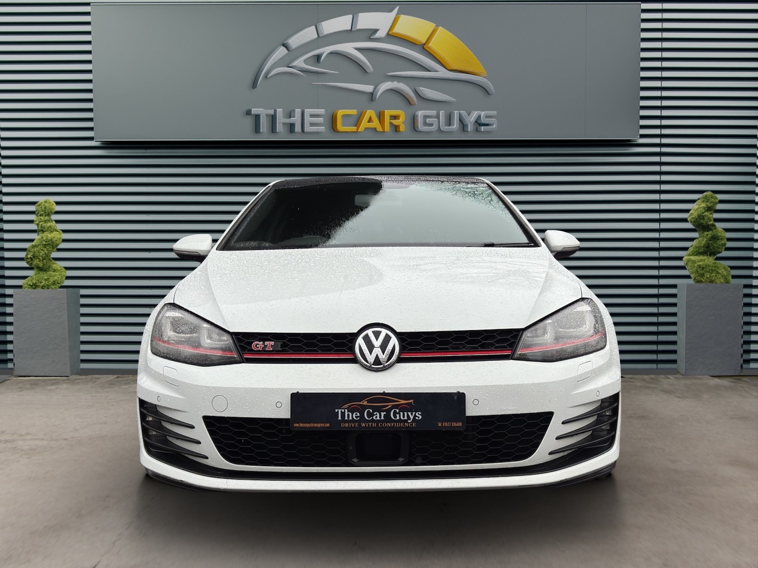 Used Volkswagen Golf 2015 for sale - 77543357: Photo 2