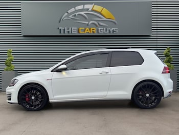 Used Volkswagen Golf 2015 for sale - 77543357: Photo