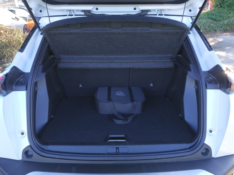 Used Peugeot 2008 2023 for sale - 77963994: Photo 8