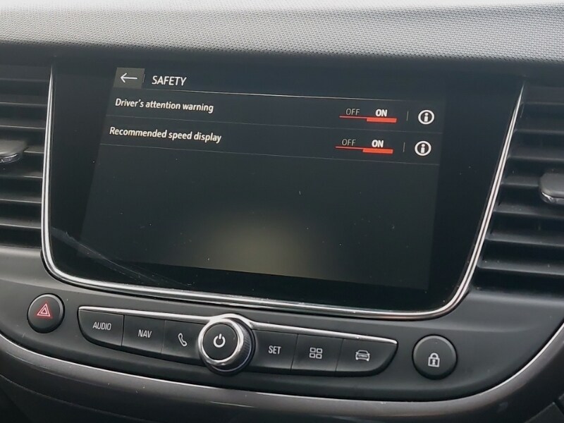 Used Vauxhall Crossland X 2019 for sale - 76397376: Photo 17