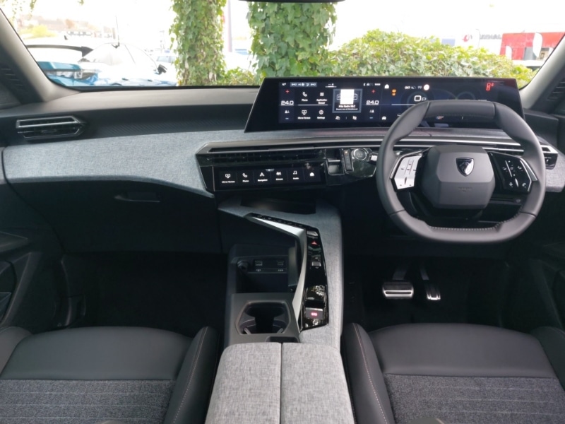 Used Peugeot 3008 2025 for sale - 76358644: Photo 2