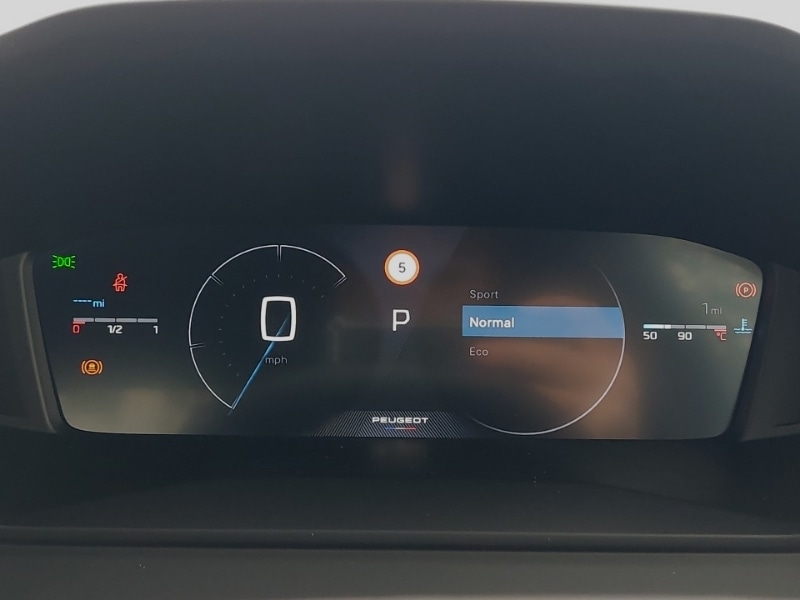 Used Peugeot 2008 2025 for sale - 76289310: Photo 15