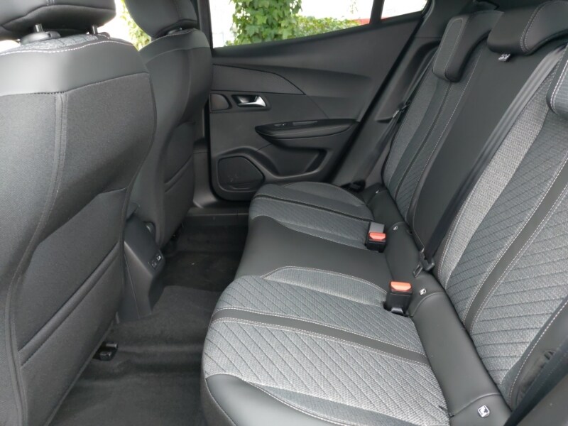 Used Peugeot 2008 2025 for sale - 76289310: Photo 6