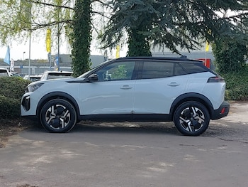 Used Peugeot 2008 2025 for sale - 78312304: Photo