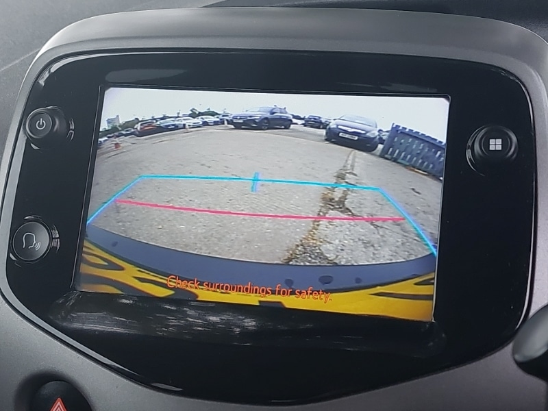 Used Toyota AYGO 2019 for sale - 76589419: Photo 11