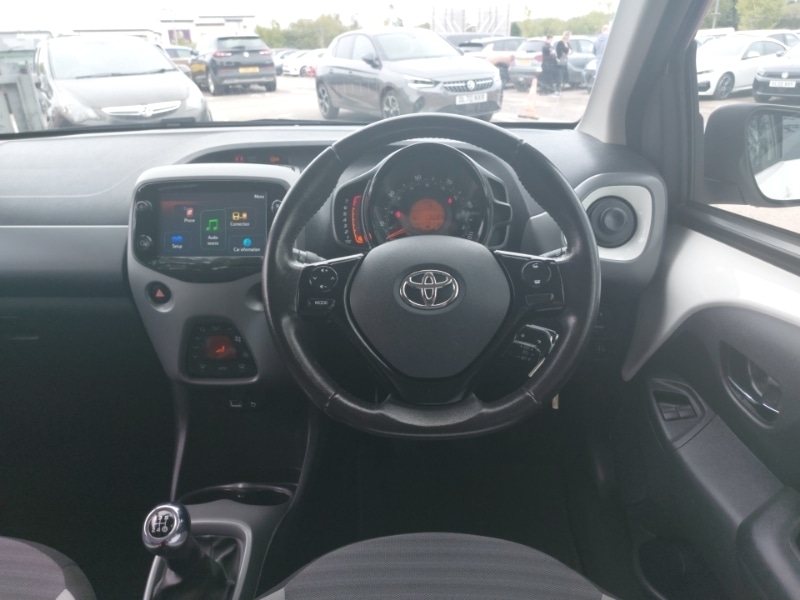 Used Toyota AYGO 2019 for sale - 76589419: Photo 12