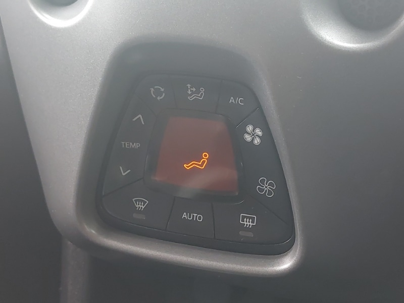 Used Toyota AYGO 2019 for sale - 76589419: Photo 17