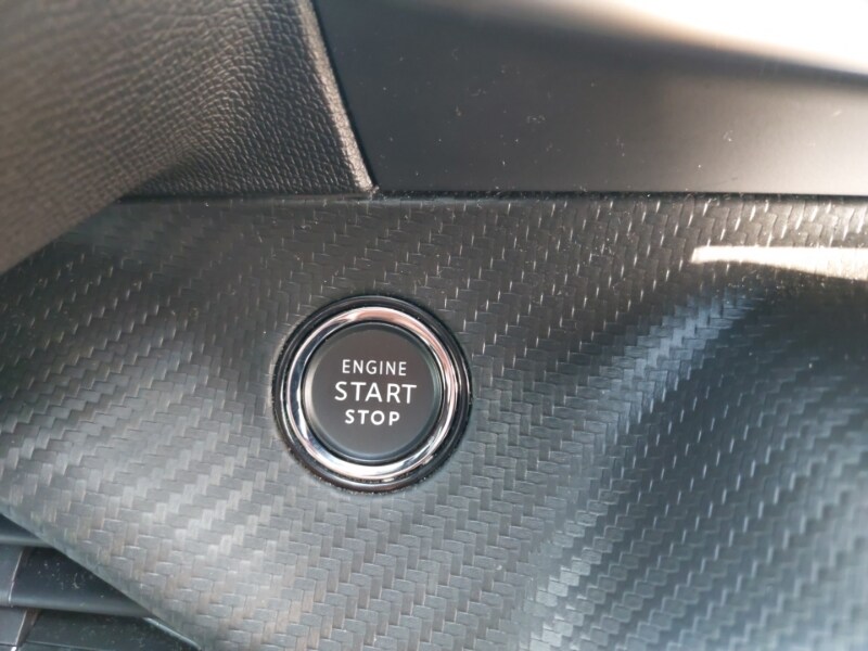 Used Peugeot 2008 2023 for sale - 78164462: Photo 14