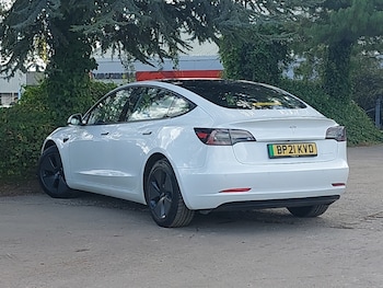 Used Tesla Model 3 2021 for sale - 75976850: Photo