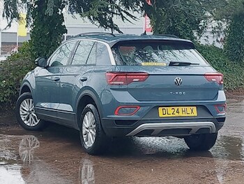 Used Volkswagen T-Roc 2024 for sale - 77337948: Photo