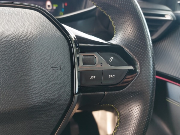 Used Peugeot 2008 2021 for sale - 76264911: Photo 14