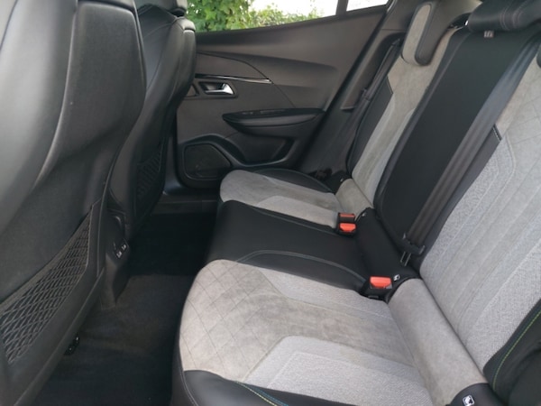 Used Peugeot 2008 2021 for sale - 76264911: Photo 6