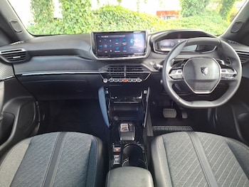 Used Peugeot 2008 2025 for sale - 79607477: Photo