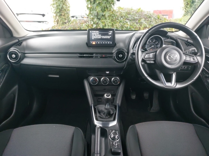 Used Mazda Mazda2 2017 for sale - 77385659: Photo 2