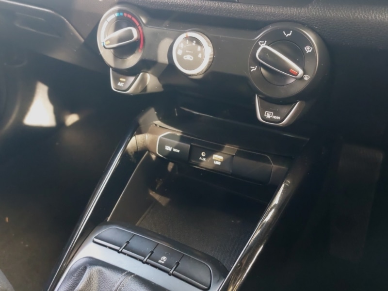 Used Kia Rio 2017 for sale - 76054891: Photo 18