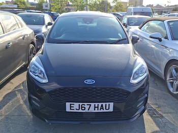 Used Ford Fiesta 2017 for sale - 79195609: Photo